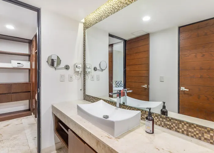 Anah Luxury Apartment *